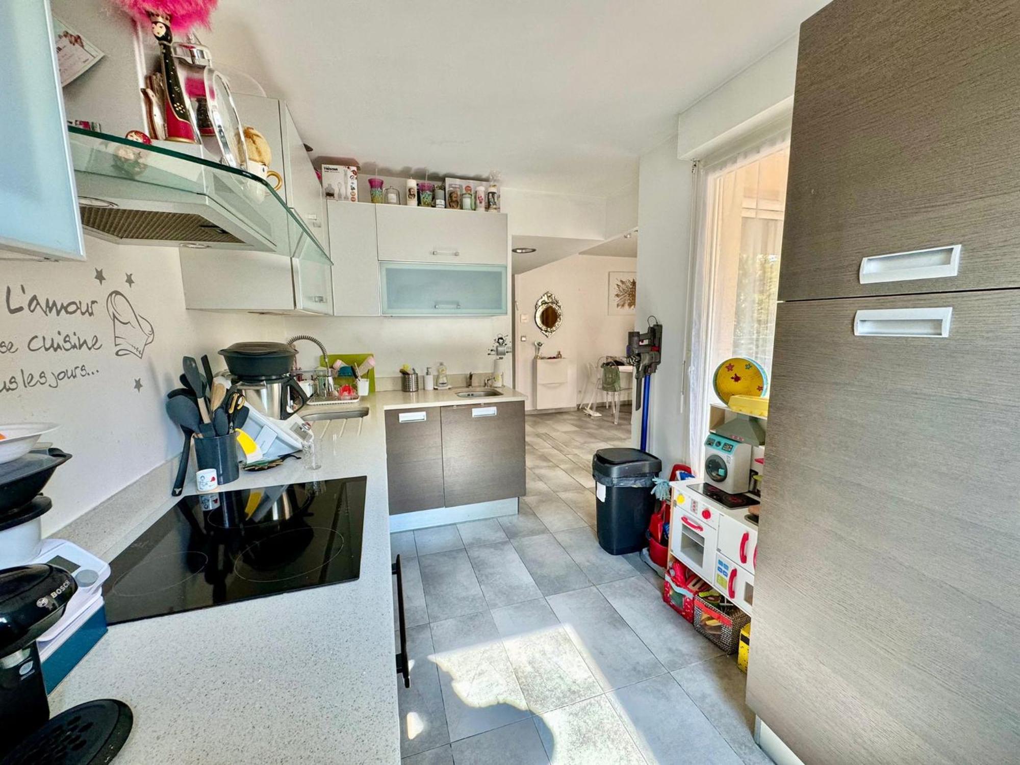 Apartment T4 Coeur St-giniez Et Parking En Ss-sol *